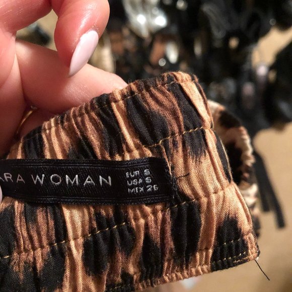 Zara Leopard Pants - Picture 3 of 3